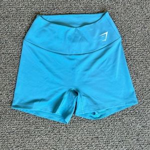 Blouse GYMSHARK shorts!! Size M!